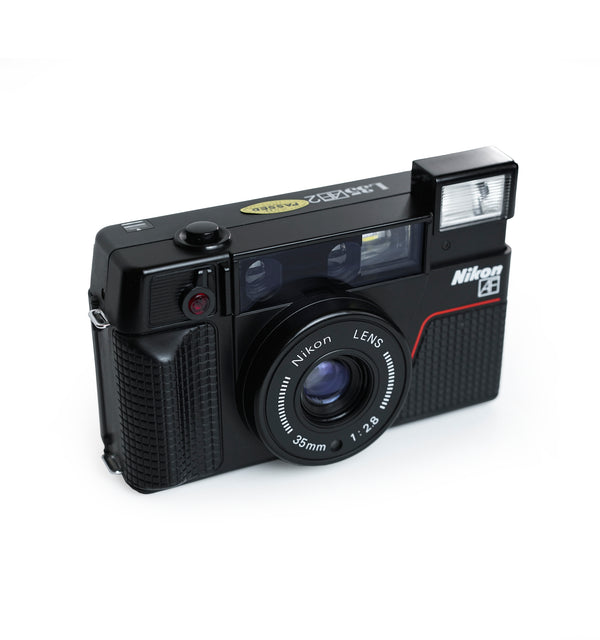 Nikon L35AF2 35mm Point & Shoot Film Camera