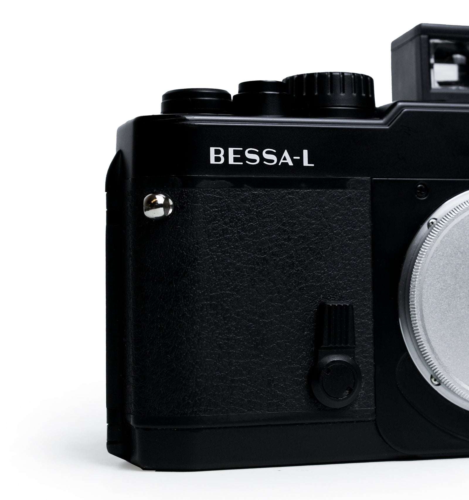 Voigtländer Bessa-L with 28 mm Viewfinder