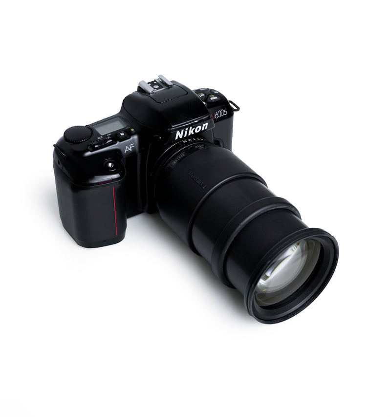 Nikon N6006 35mm SLR Film Camera with 28-200mm f3.8 Lens